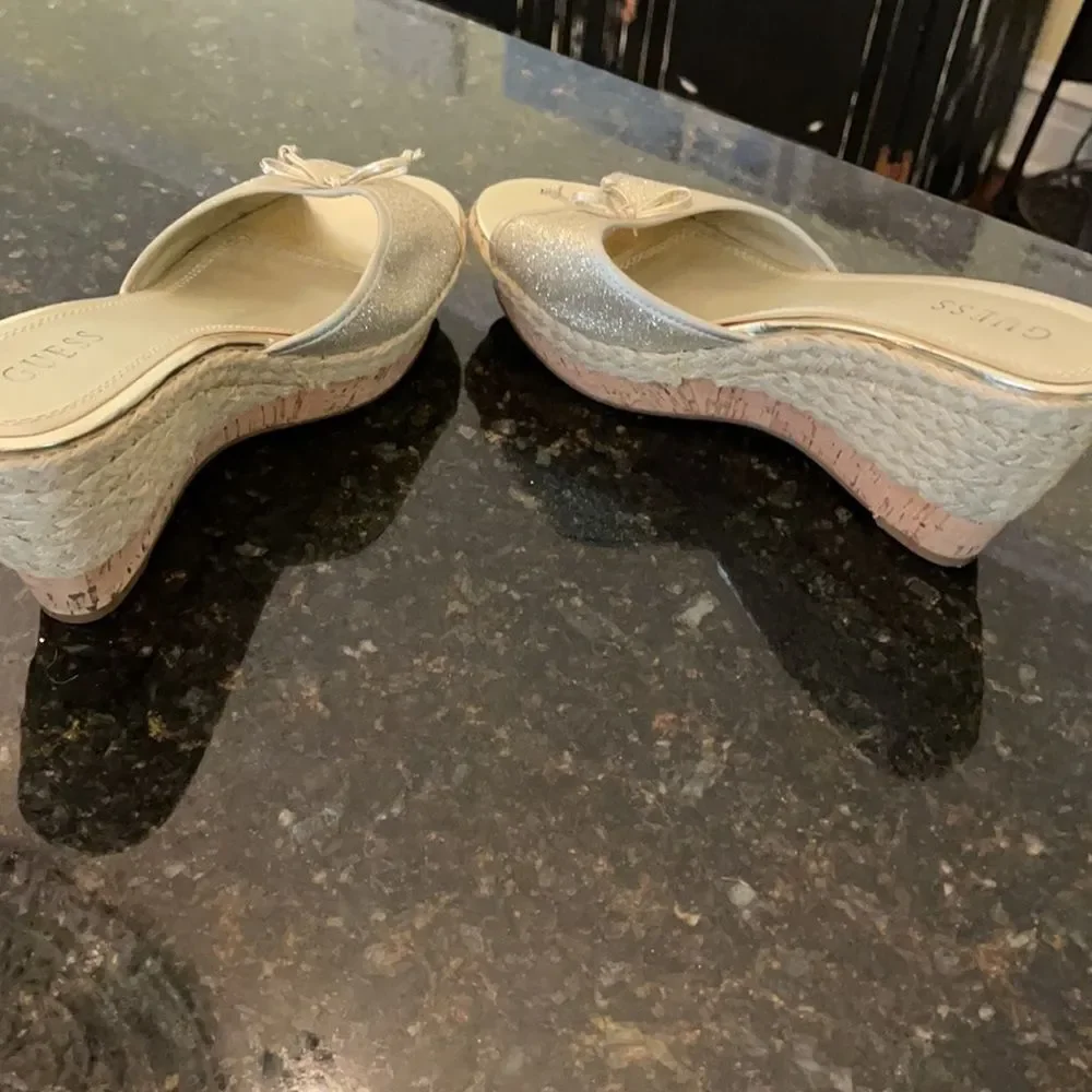 GUESS 9.5 Cork Jute Espadrilles EUC